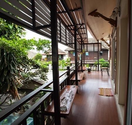 Jj. Home Phetchaburi Pokoj fotografie